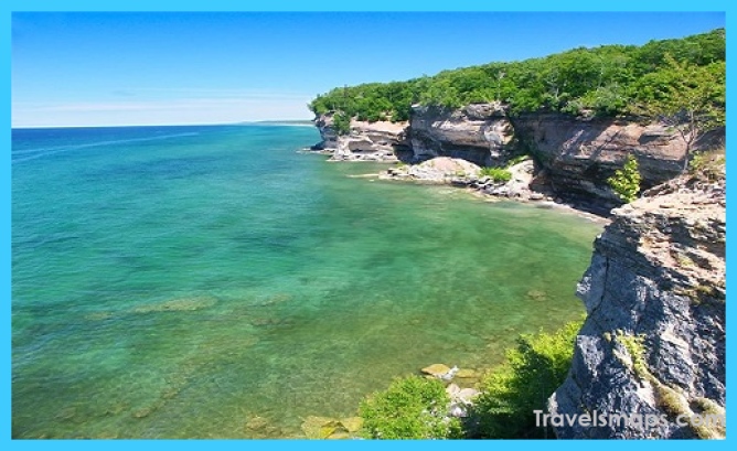 5 Best Places to Visit in Michigan - TravelsMaps.Com