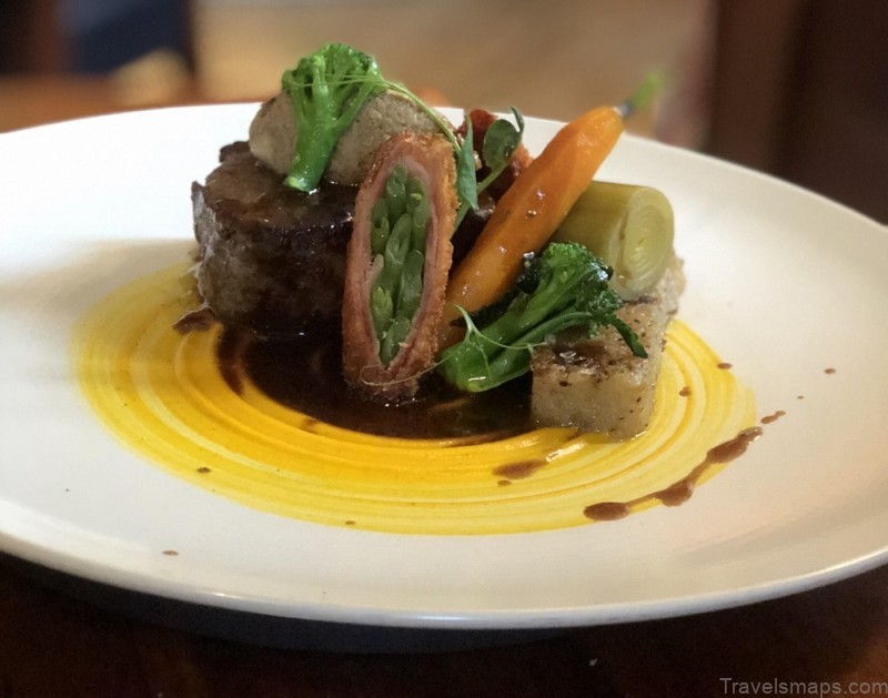 treehouses at the fish hotel cotswolds 5