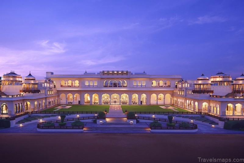 taj lake palace hotel udaipur india