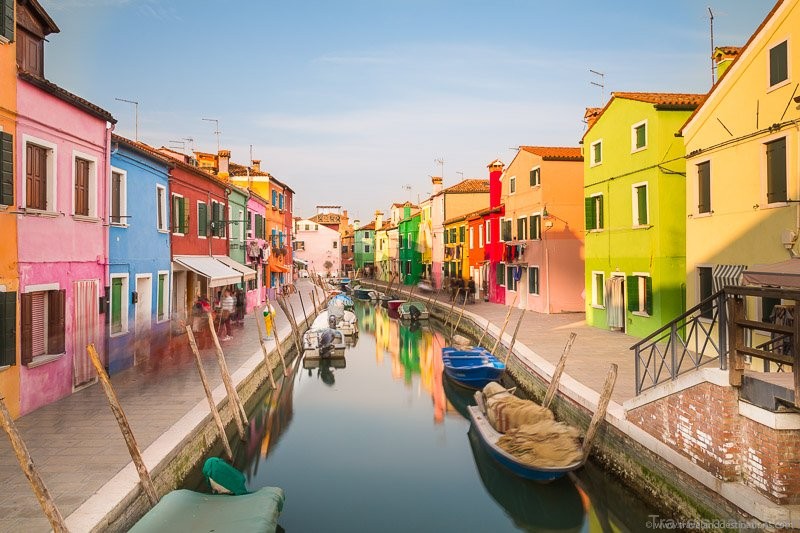 italy travel guide maps for tourists to understand where the best vacation destinations are 6