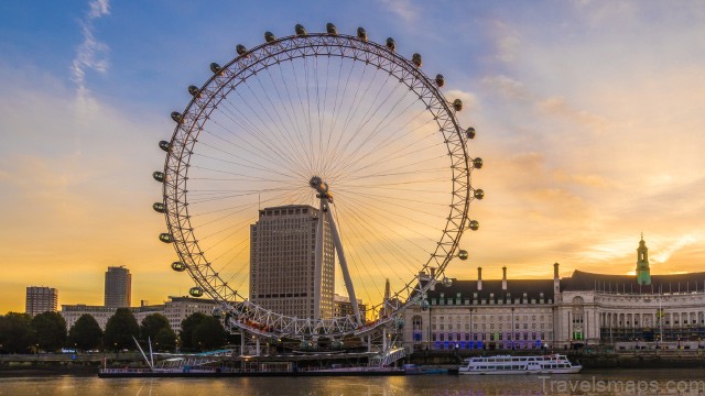 the most beautiful cities monuments and attractions for christmas