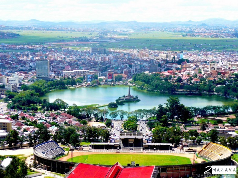 tourist guides map of antananarivo 7