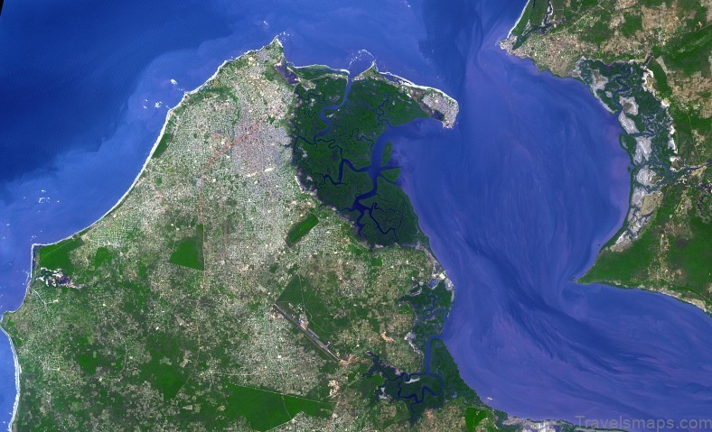 the banjul travel guide for tourist location map 10