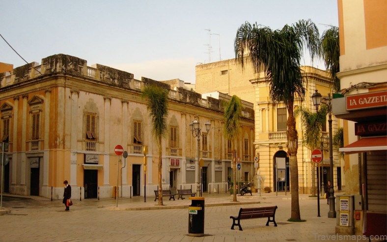 brindisi travel guide for tourist map of brindisi 14