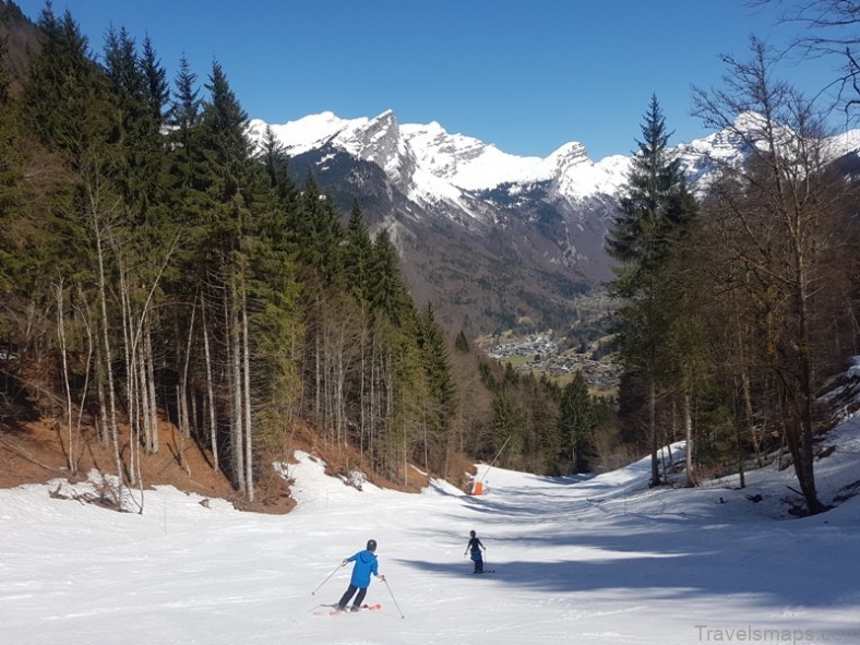 flaine travel guide for tourist map of flaine france 15